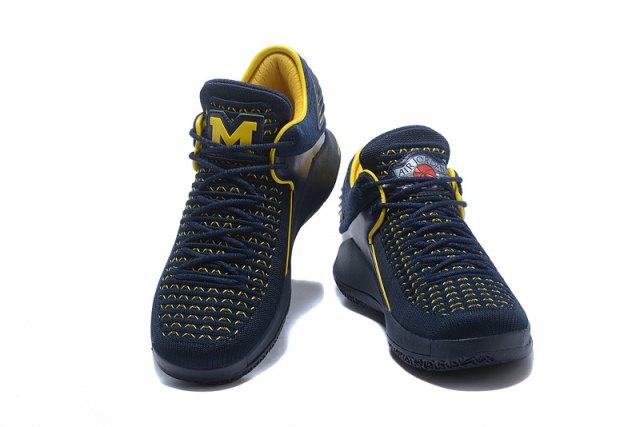 A J XXXII Low 32 University of Michigan Men's Basketball Sneakers - Obeezi.com