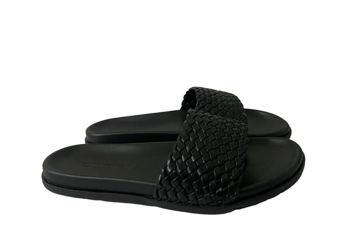 Bottega Veneta Woven Leather Designed Slippers - Obeezi.com