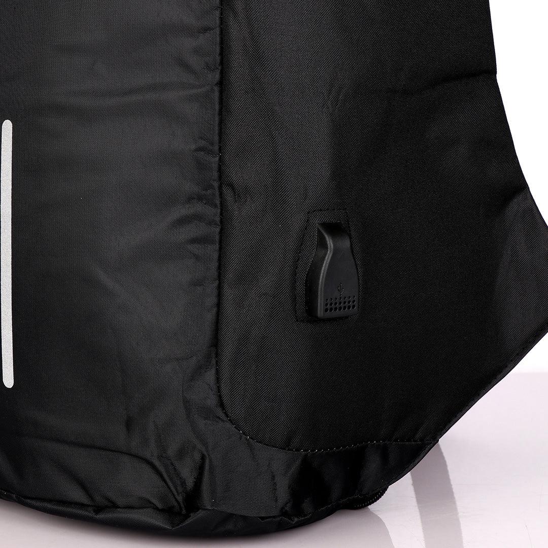 Smart portable Travel Backpack with USB port - Black - Obeezi.com